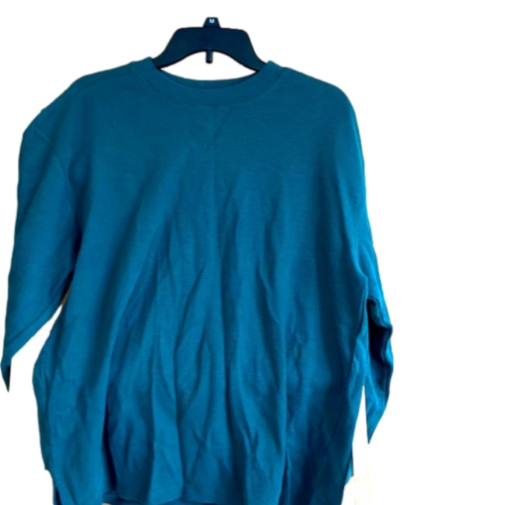 👕10/$30 large knit long sleeve shirt box 23